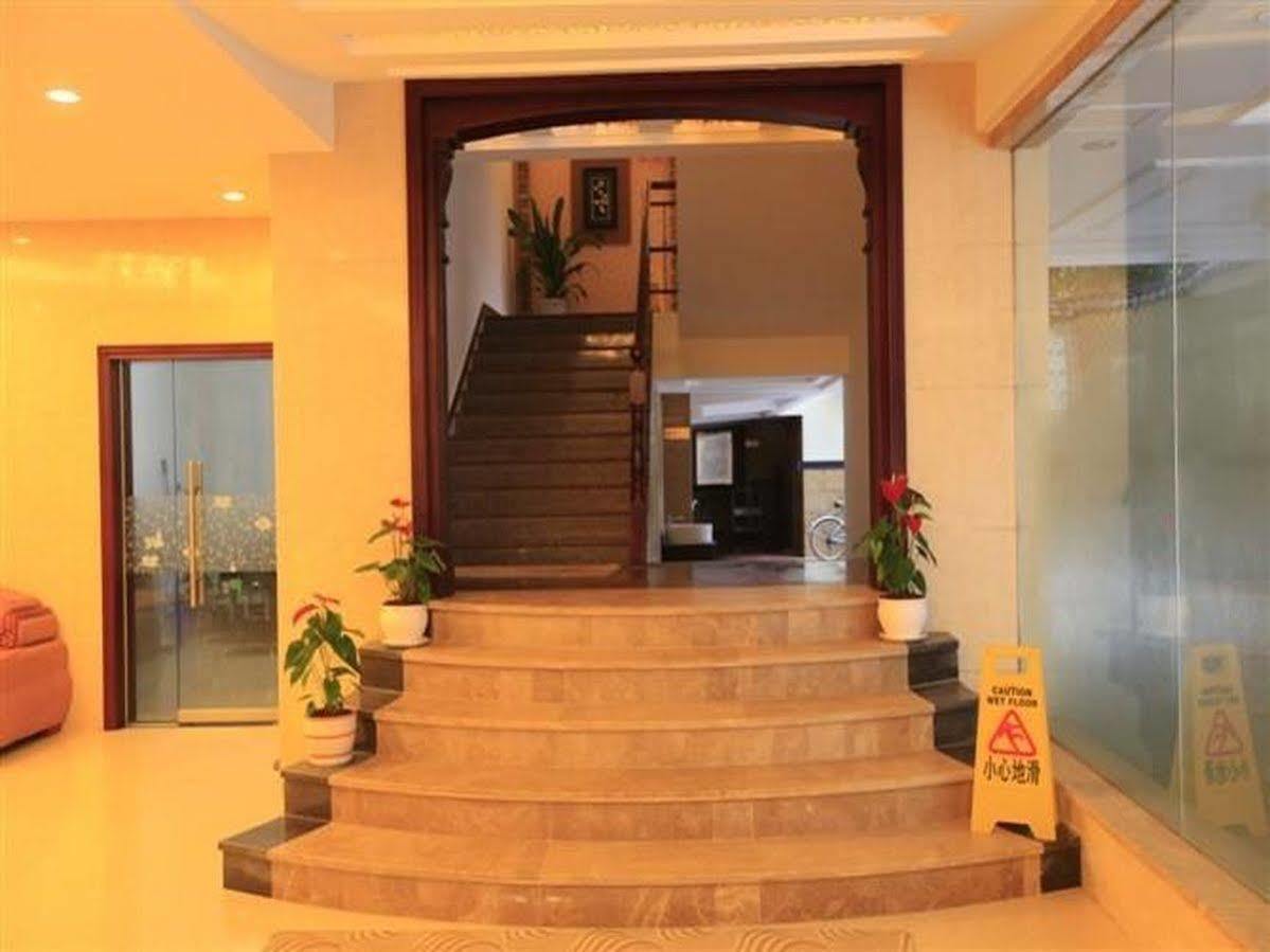 Yangshuo Hua Xiang Man Ting West Street Hotel Kültér fotó
